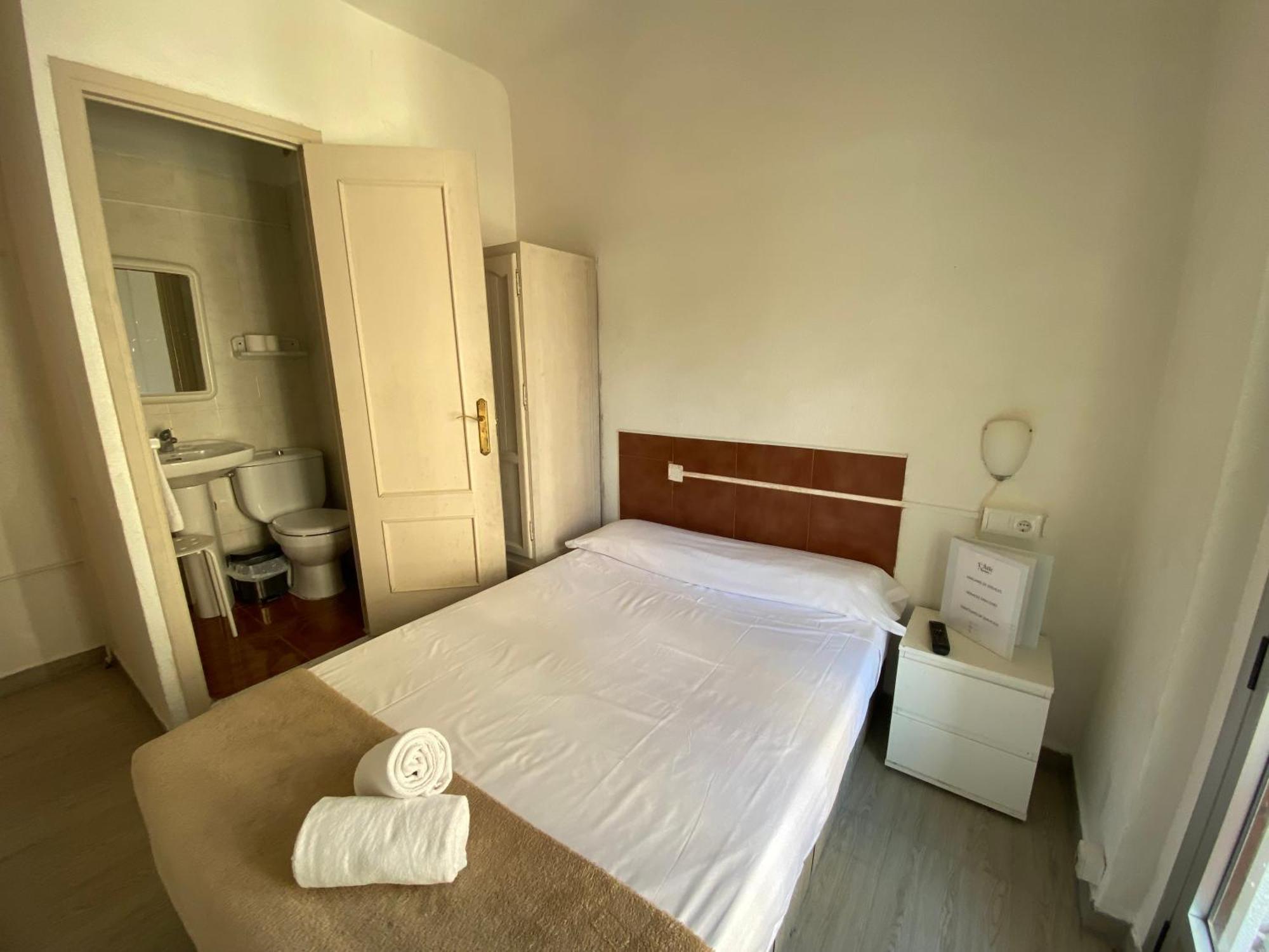 Latic Rooms 阿利坎特 外观 照片