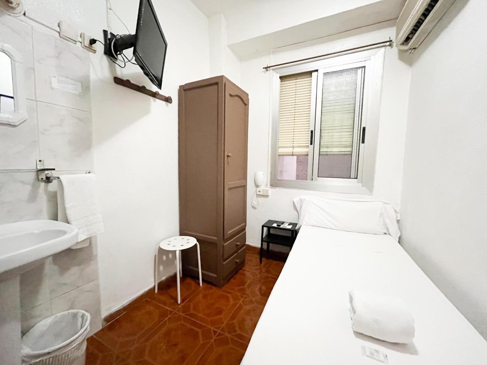 Latic Rooms 阿利坎特 外观 照片